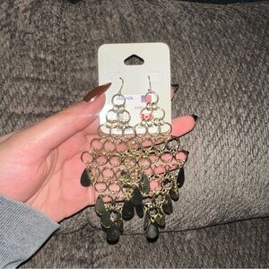 Claire's Gold Teardrop Earrings